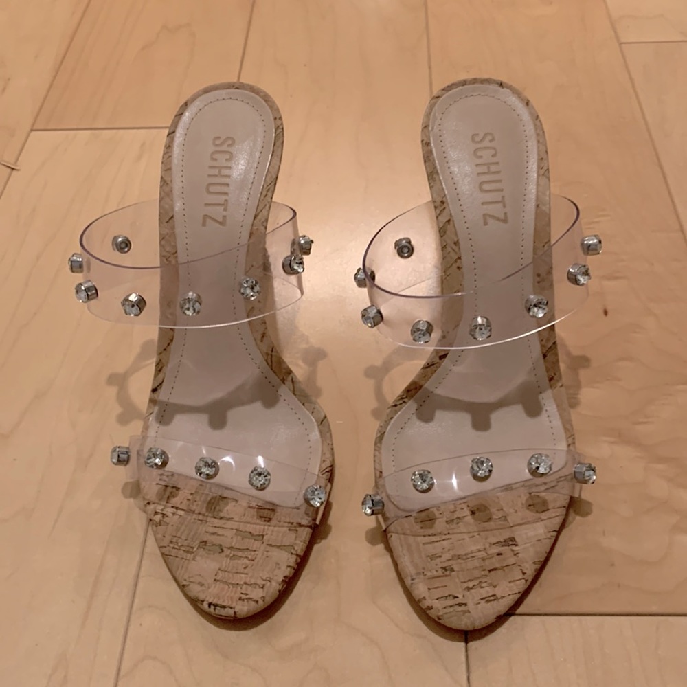 Schultz Arielle Cork Mules. Like NEW. 4” heel.